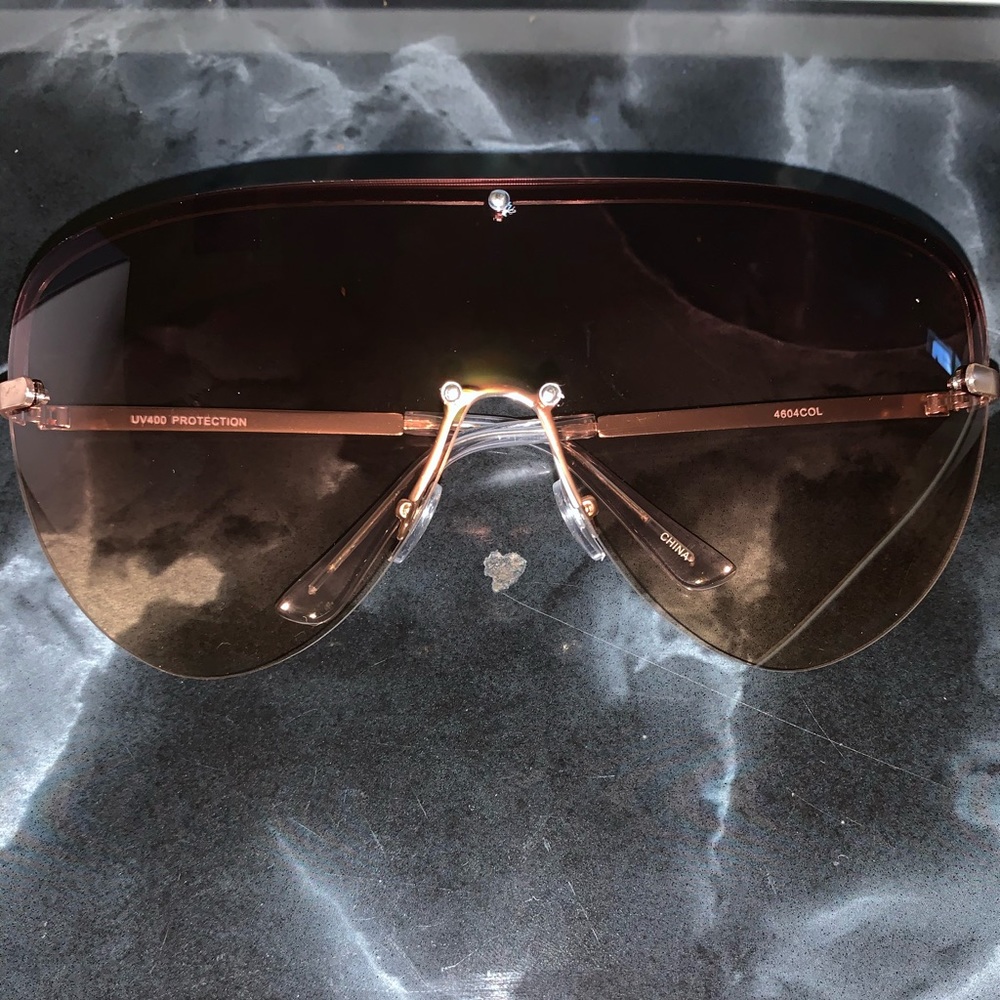 Oversized sunglasses